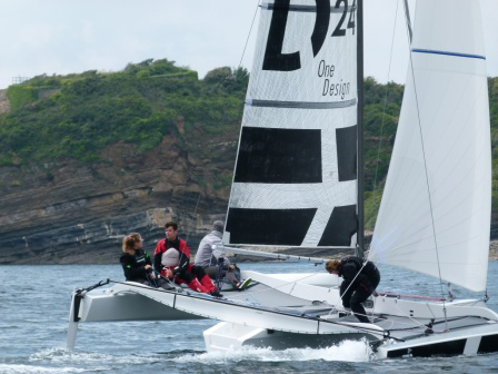 First sailing experience on board the Diam 24 OD for Camille Lecointre, Sophie de Turckheim and Alice Ponsar...