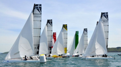 Grand Prix de l'Ecole Navale : belle première journée pour les Diam24