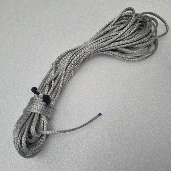 Drisse GV, dynema de 6 mm, 2 nœuds, épissure, 36m